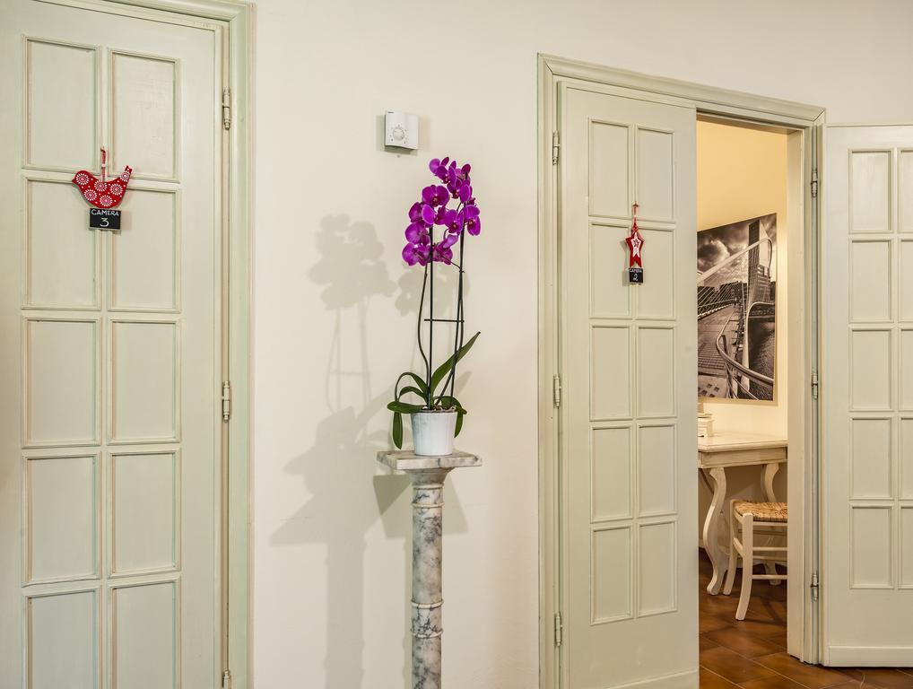 Hotel Il Cavallino Blu Volterra Bagian luar foto